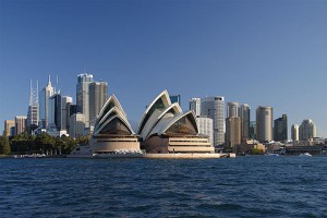 Sydney_opera_house_and_skyline-thumbnail2